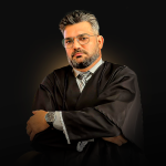Dr. Nylson Schmidt Neto
